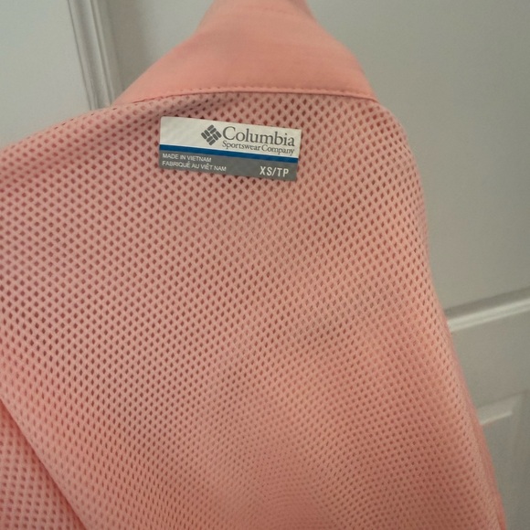 Columbia Light Pink Button-Up Shirt - Picture 10 of 10